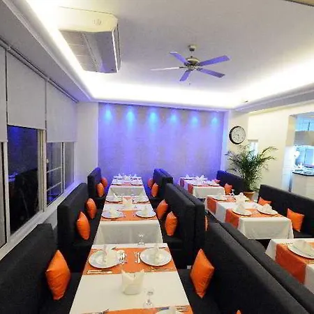 Hotel Blue Palace 3*