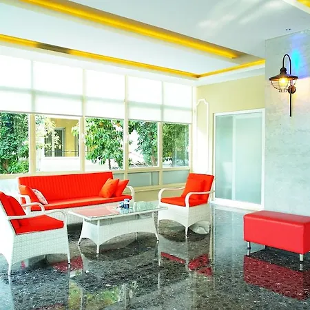 Blue Palace Hotel 3*
