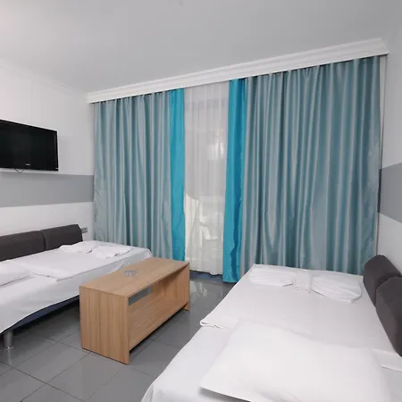 Blue Palace Hotel 3*